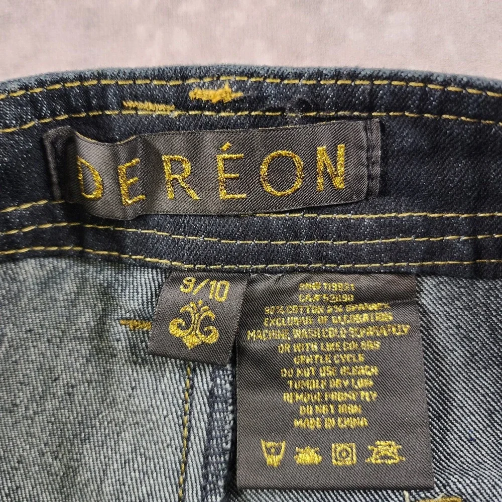 Y2K Dereon 9/10 Dark Wash Denim Cargo Bermuda Jorts Fleur de Lis Studded Wide